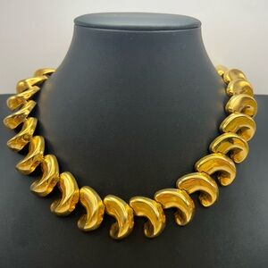 Vintage Chunky Gold Tone Crescent Wave Link Anne Klein Choker Collar Necklace